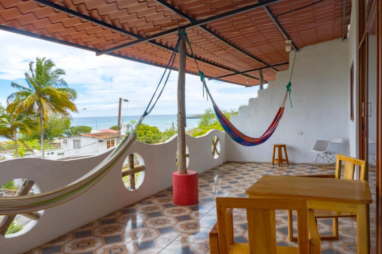 Royal Galapagos Inn 푸에르토 바케리조 모레노 외부 사진